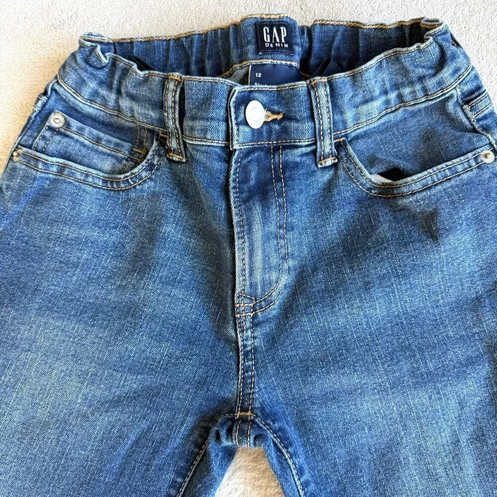 NWOT Gap Kids Boys Regular Fit Straight Leg Jeans